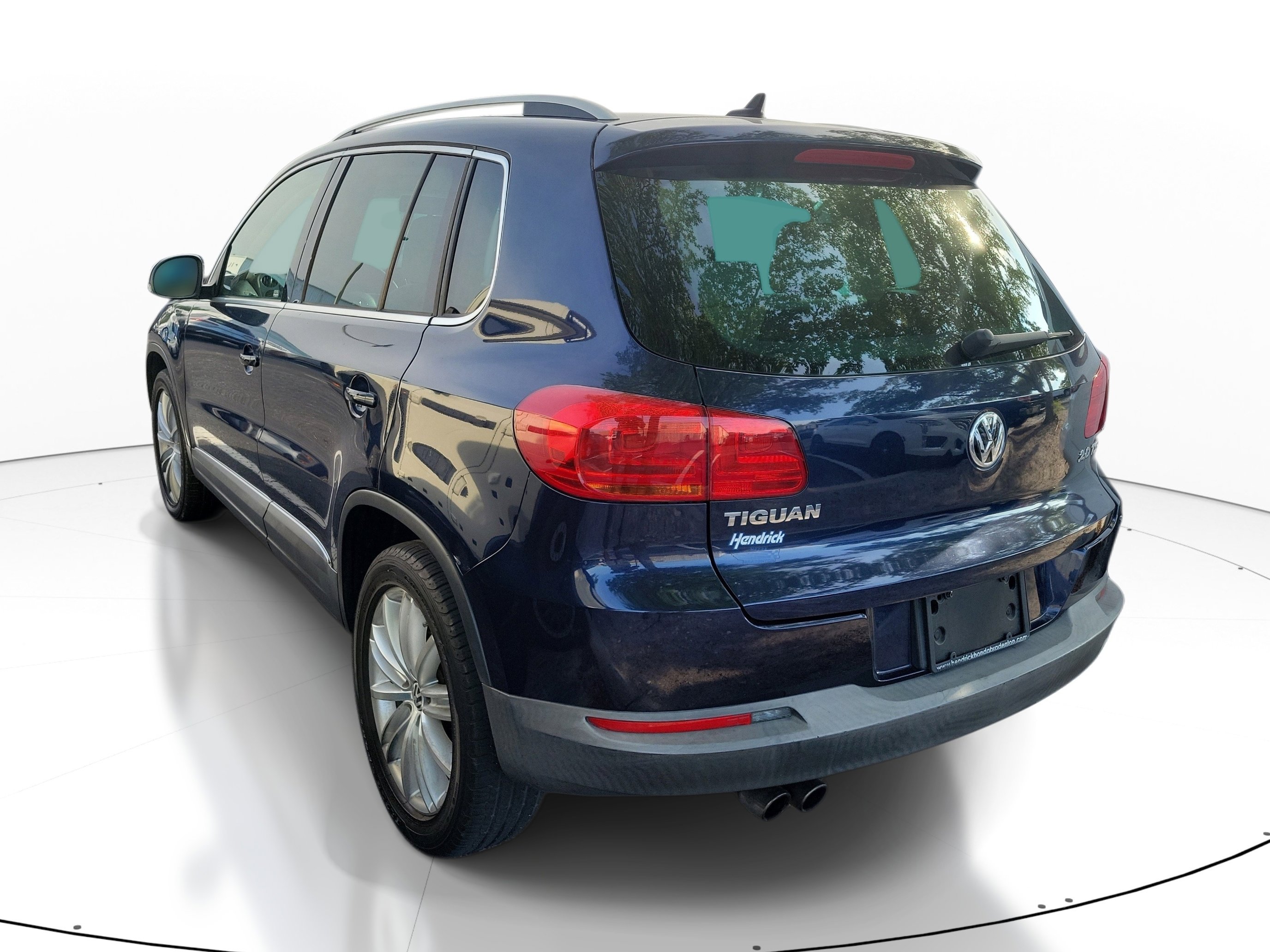 Used 2013 Volkswagen Tiguan SE FWD image 4