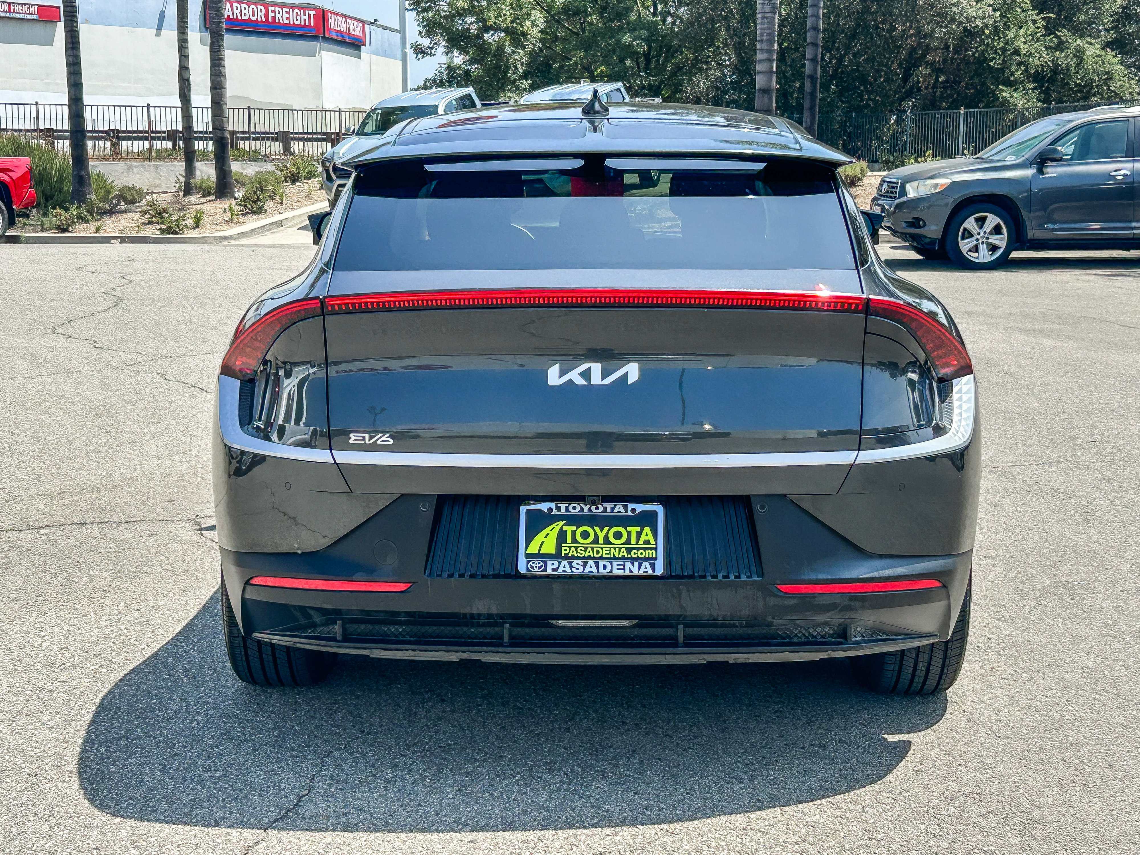 Used 2024 Kia EV6 Light RWD image 7