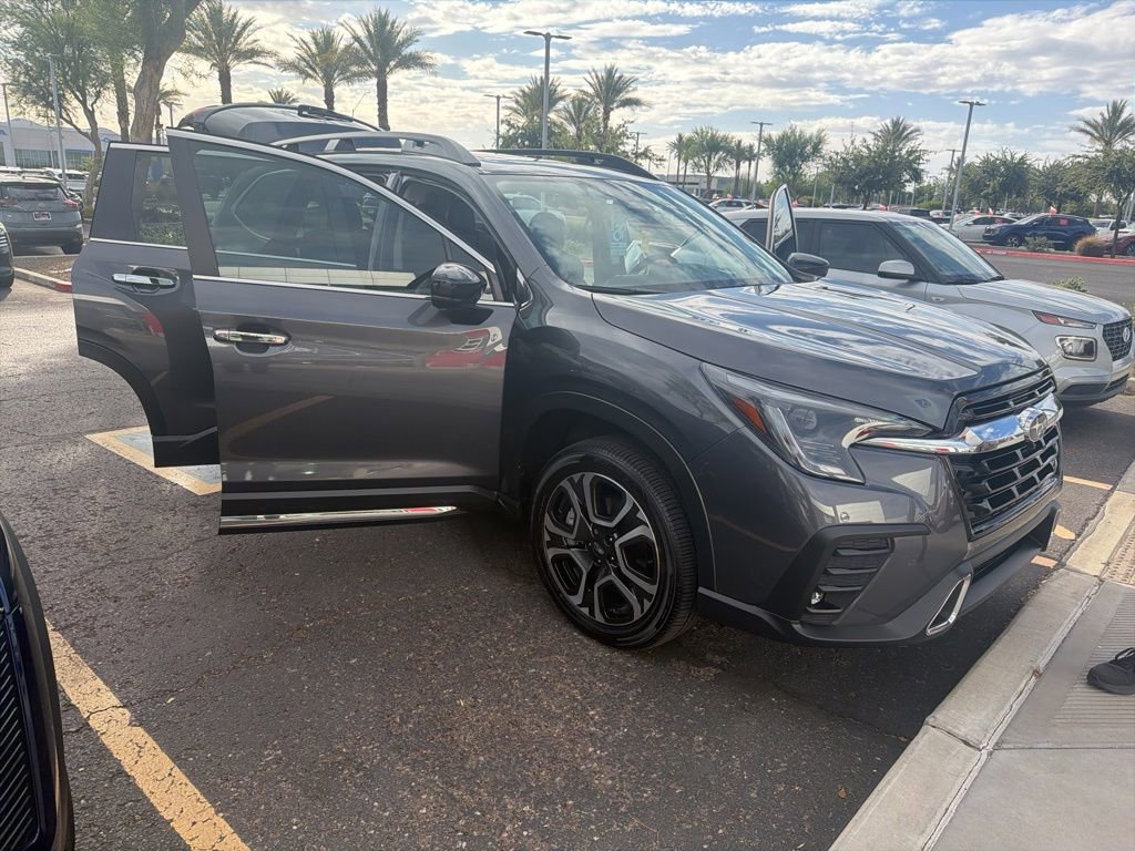Used 2026 Subaru Ascent Touring w/ Popular Package #2 AWD/4WD image 3