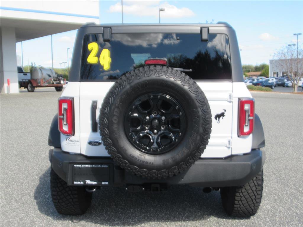 Used 2024 Ford Bronco Wildtrak image 5