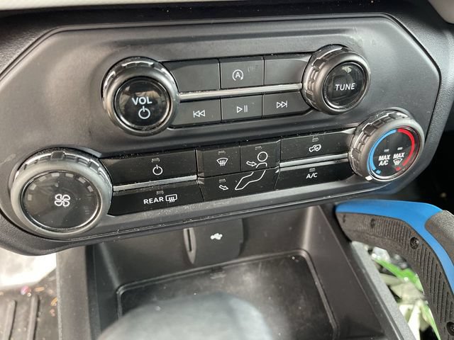 Used 2023 Ford Bronco Black Diamond AWD/4WD image 18