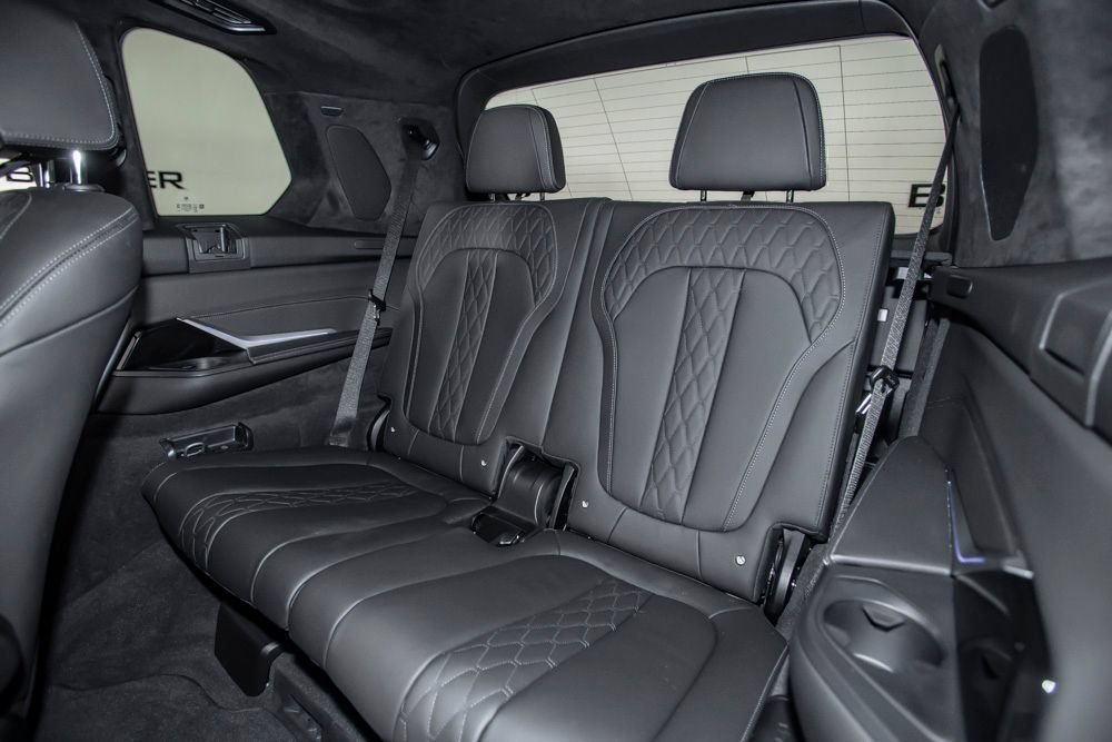Used 2024 BMW ALPINA XB7 AWD/4WD image 17