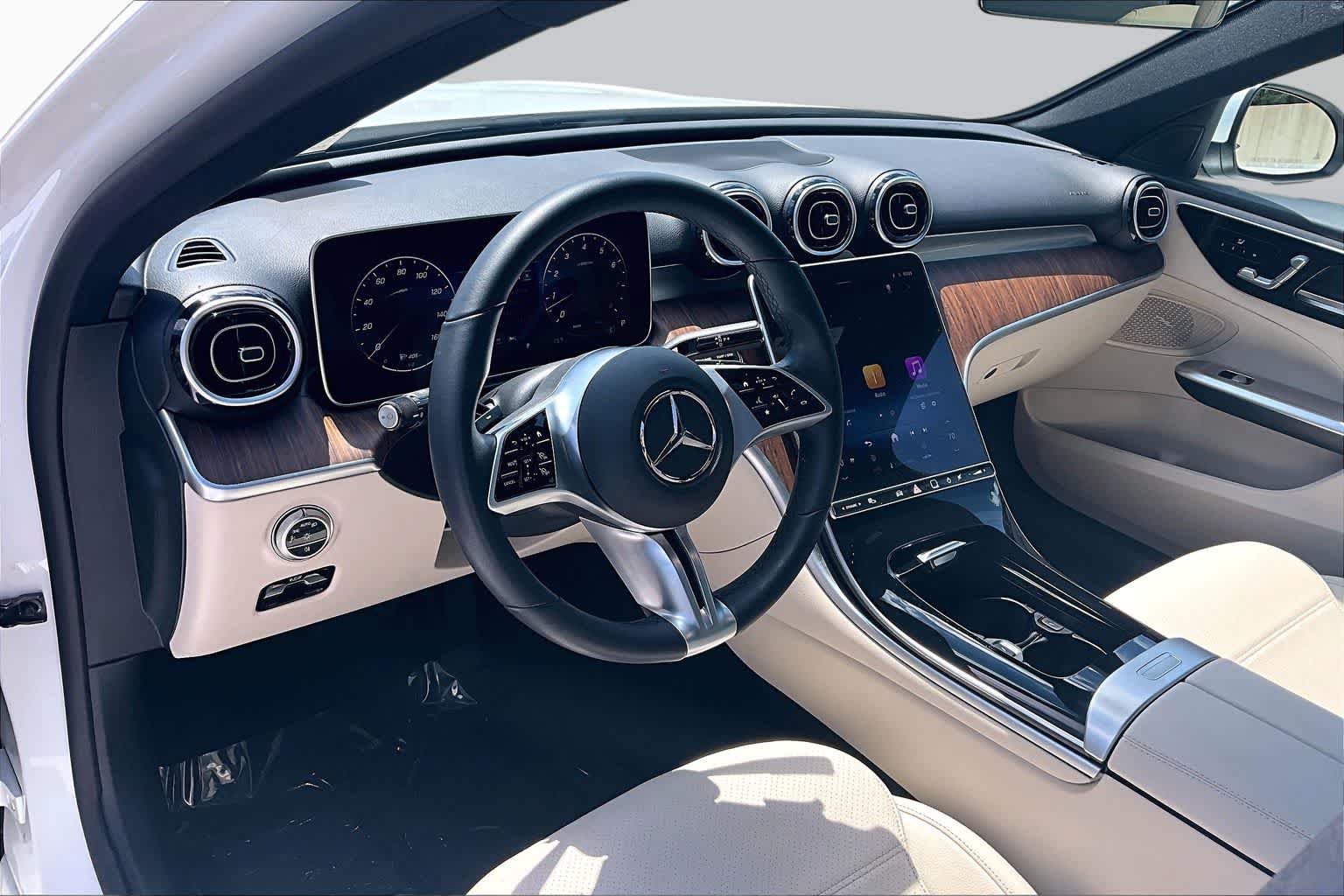 Certified 2025 Mercedes-Benz C 300 4MATIC Sedan image 18
