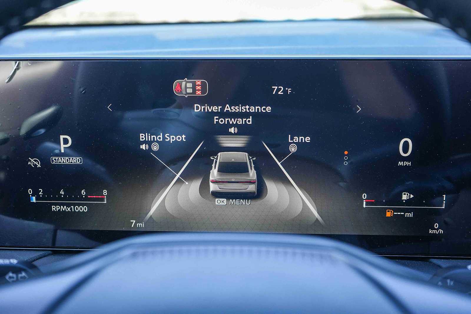 New 2026 Nissan Sentra SV w/ SV Convenience Package FWD image 24