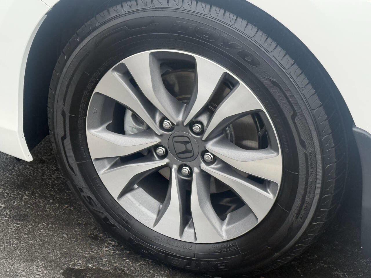 Used 2013 Honda Accord LX image 14