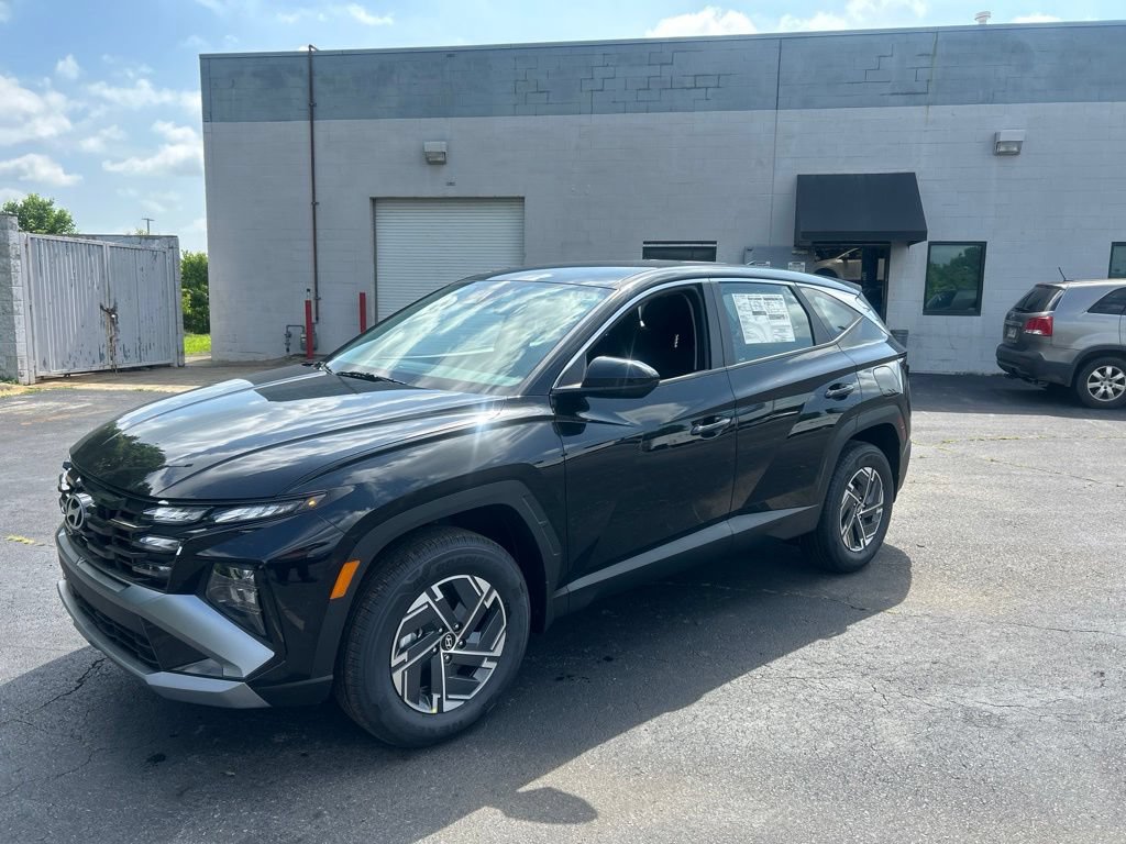 New 2026 Hyundai Tucson Blue SE AWD/4WD image 4