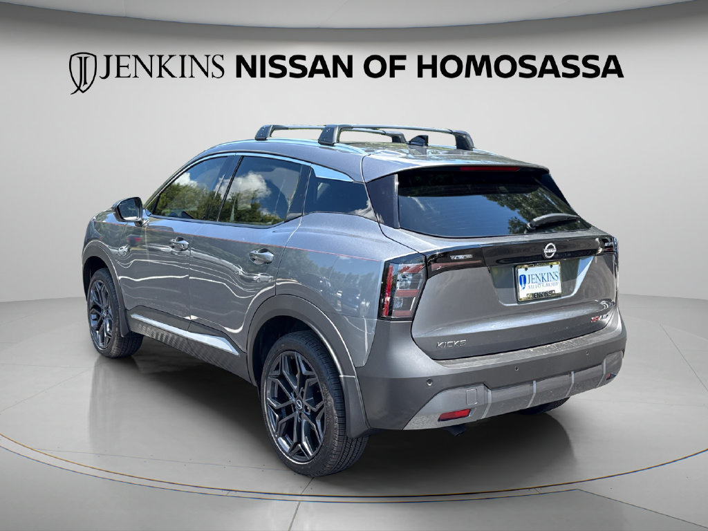 New 2026 Nissan Kicks SR AWD/4WD image 6