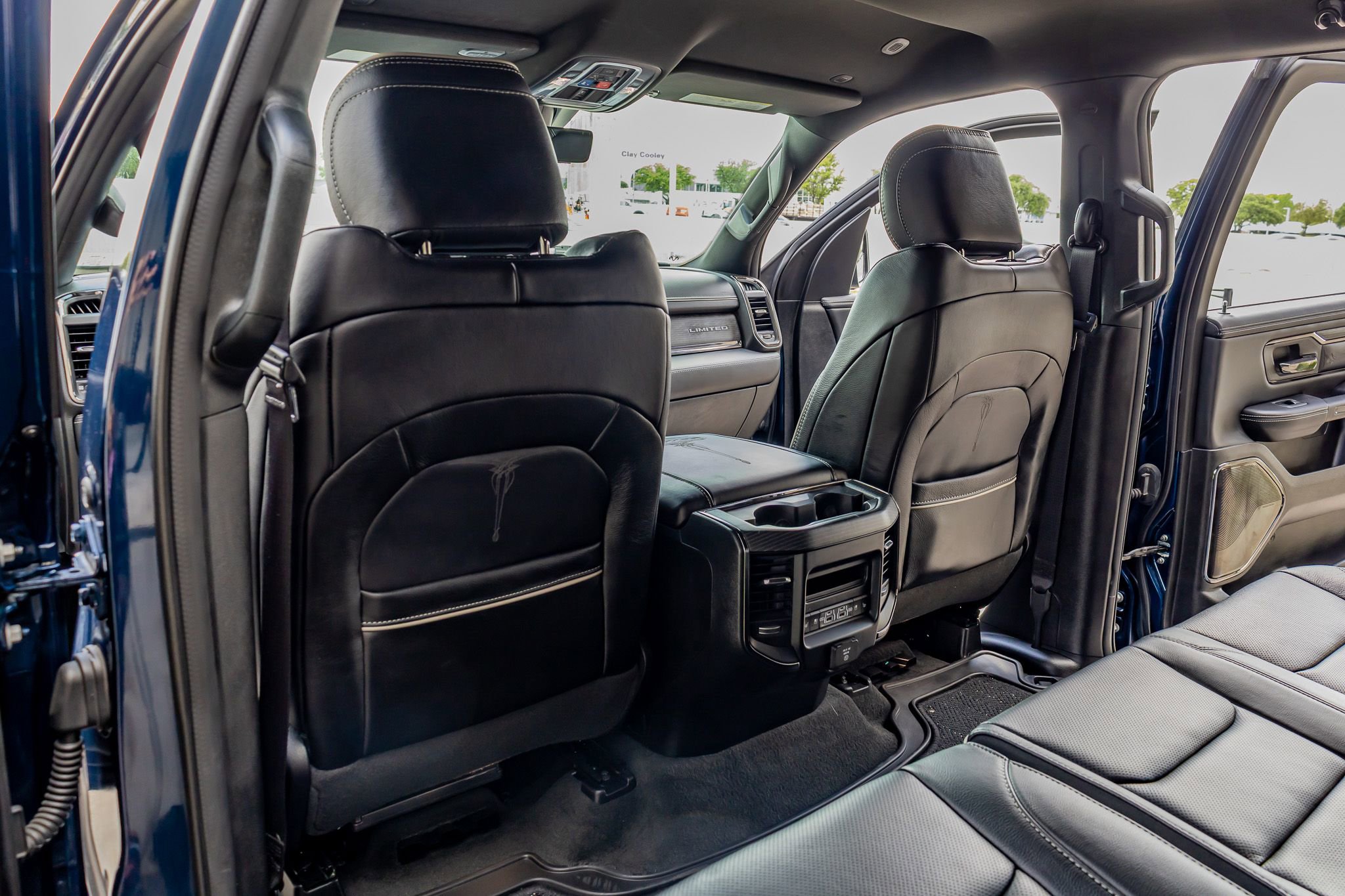 Used 2024 RAM 1500 Limited AWD/4WD image 34