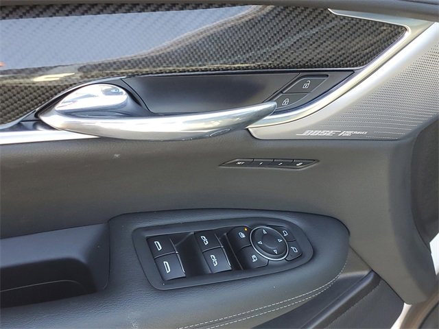 Used 2022 Cadillac XT6 Sport w/ Technology Package image 18