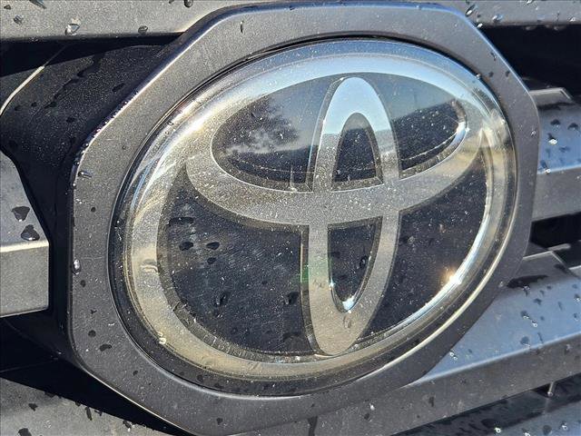 Used 2023 Toyota Tacoma SR image 5