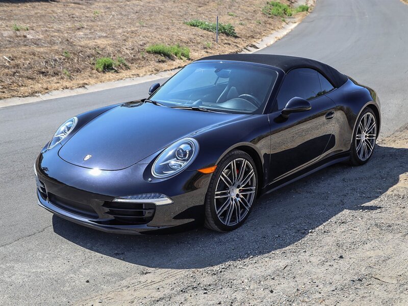 Used 2015 Porsche 911 Carrera 4S AWD/4WD image 33