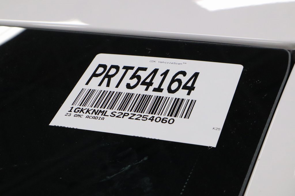 Used 2023 GMC Acadia SLT w/ Preferred Package image 38