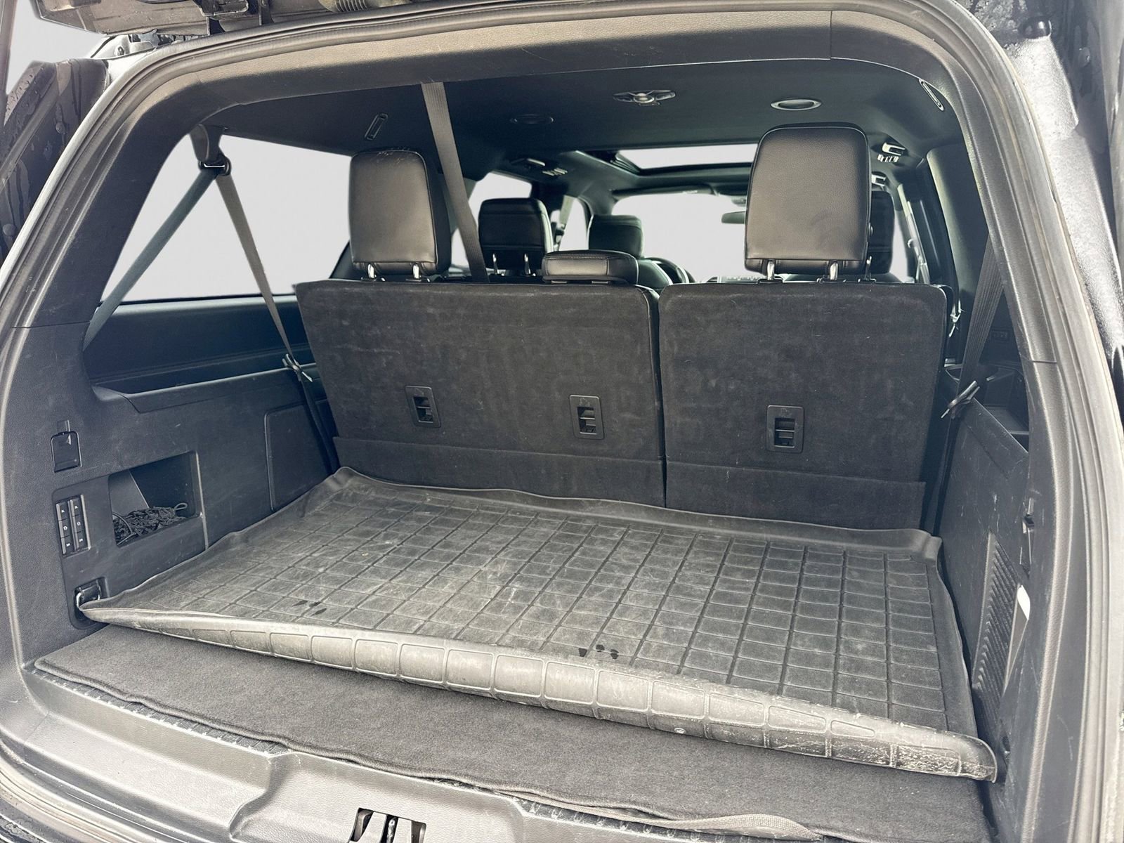 Used 2018 Ford Expedition Max Limited w/ Equipment Group 302A AWD/4WD image 42