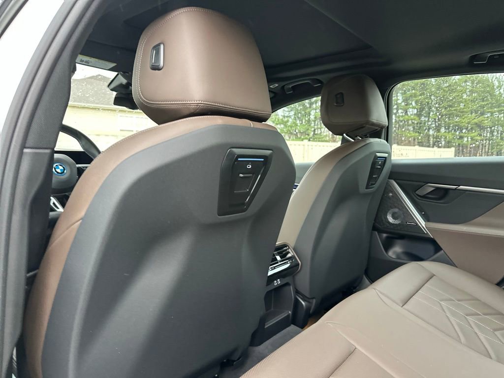 Certified 2024 BMW i5 M60 w/ Premium Package image 20