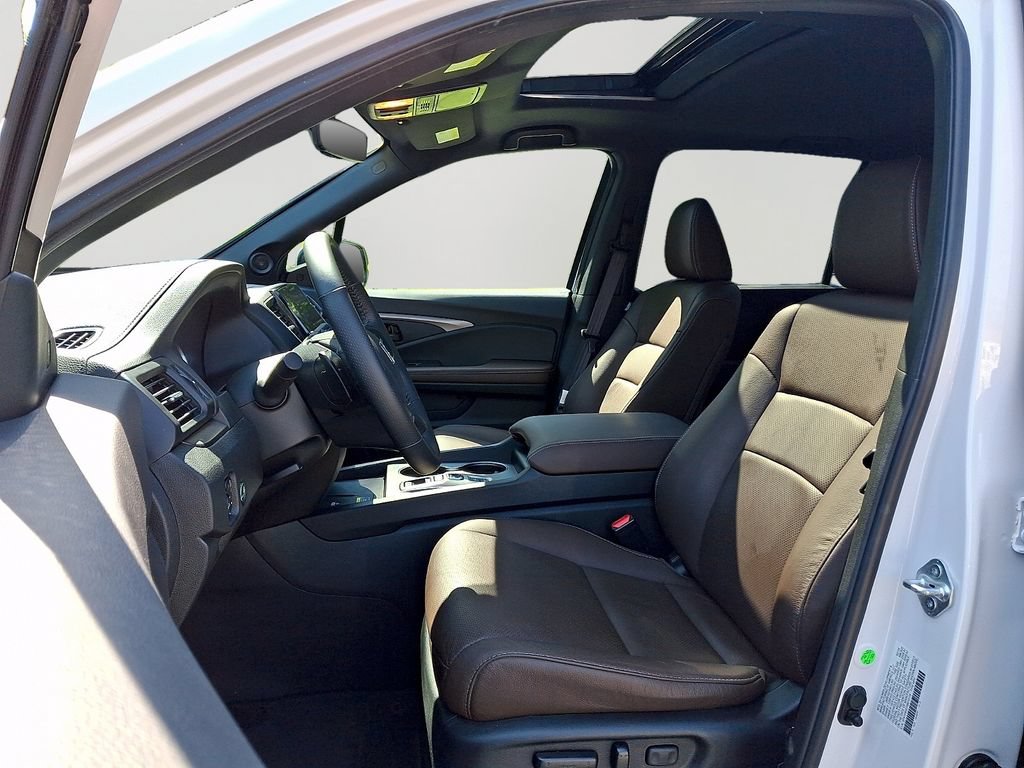Used 2024 Honda Passport EX-L image 15