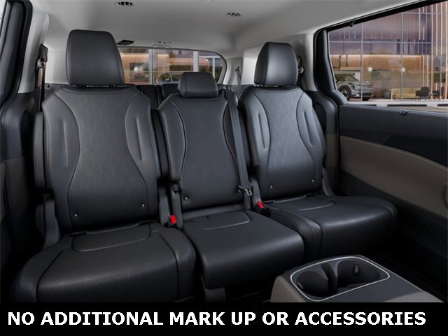 New 2026 Kia Carnival EX image 16