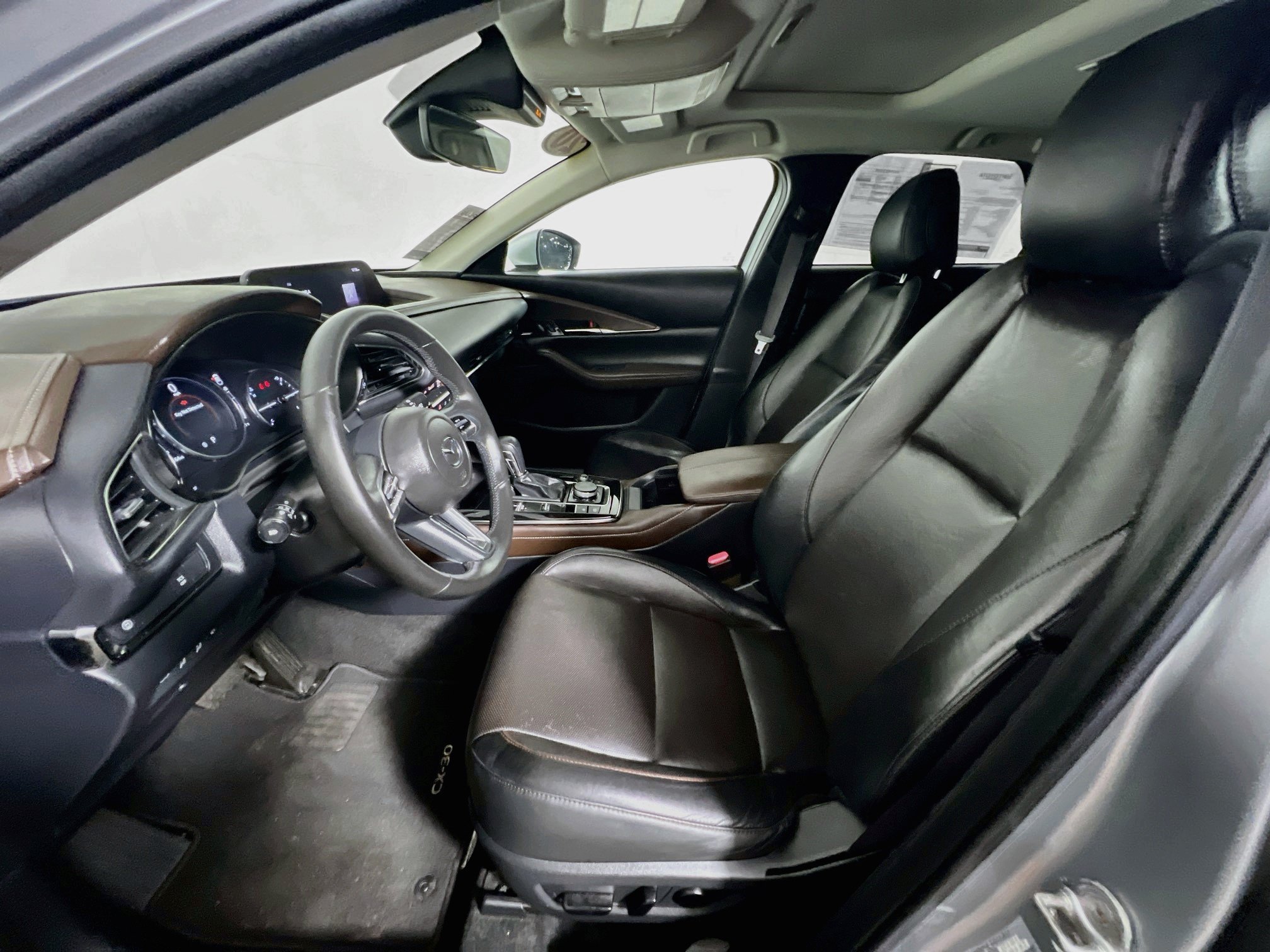 Used 2020 MAZDA CX-30 FWD w/ Premium Package image 14