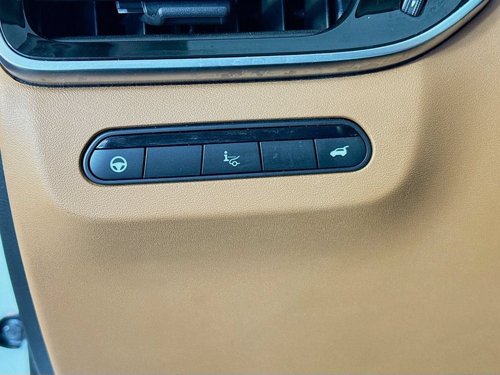 Certified 2023 INFINITI QX60 Sensory w/ Vision Package AWD/4WD image 10