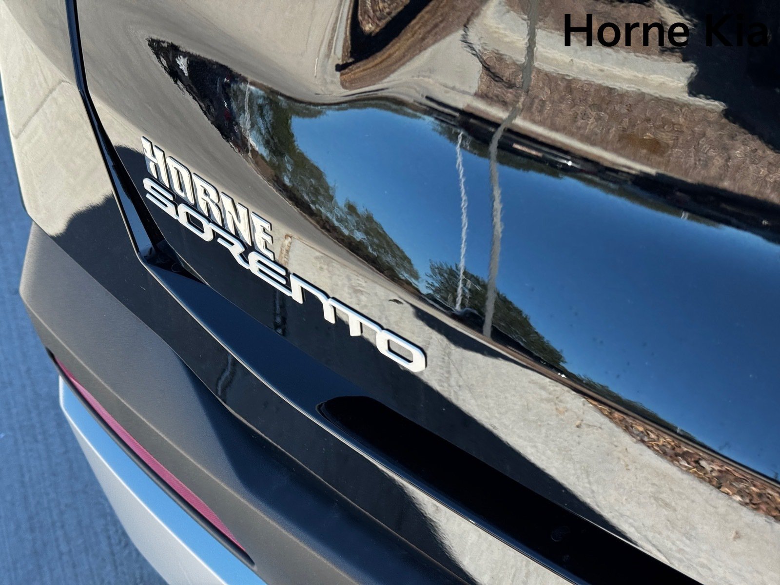New 2026 Kia Sorento LX FWD image 9