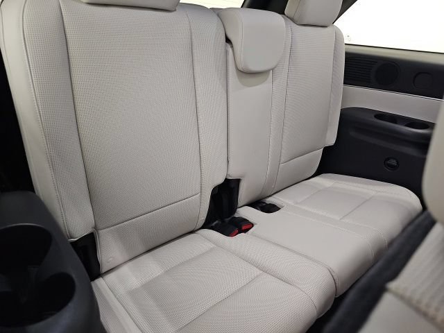 Used 2026 Hyundai Palisade Calligraphy AWD/4WD image 38