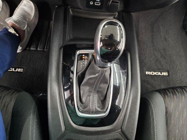 Used 2020 Nissan Rogue S AWD/4WD image 16