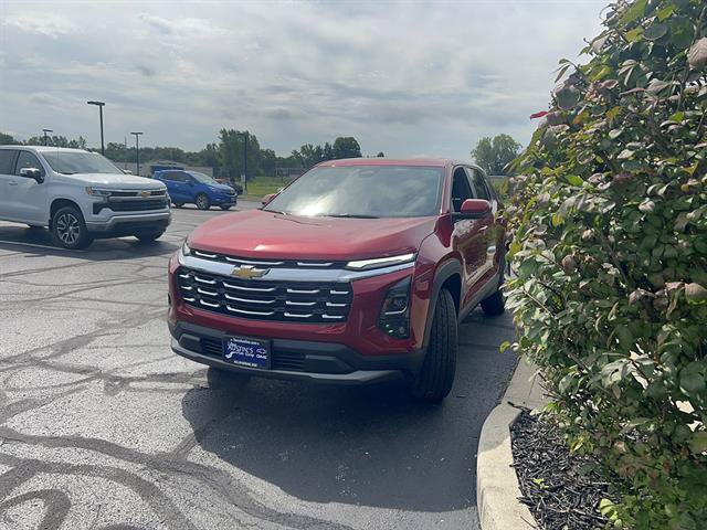 Used 2025 Chevrolet Equinox LT w/ Safety and Technology Package FWD image 3