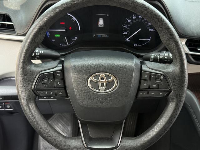 Certified 2023 Toyota Sienna LE FWD image 13