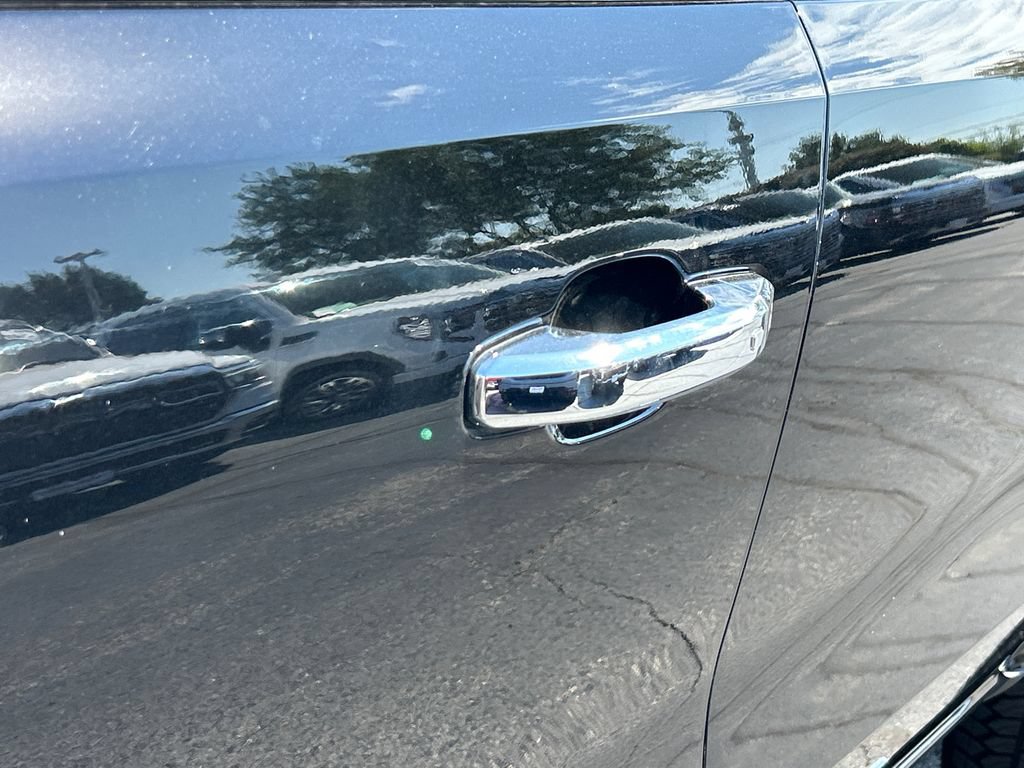 Certified 2026 GMC Canyon Denali AWD/4WD image 17