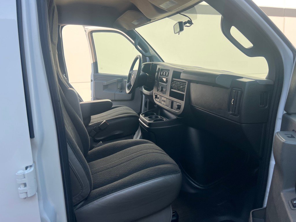 Used 2023 Chevrolet Express 2500 w/ Driver Convenience Package image 12