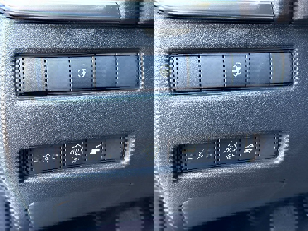 New 2026 Nissan Rogue SV image 14