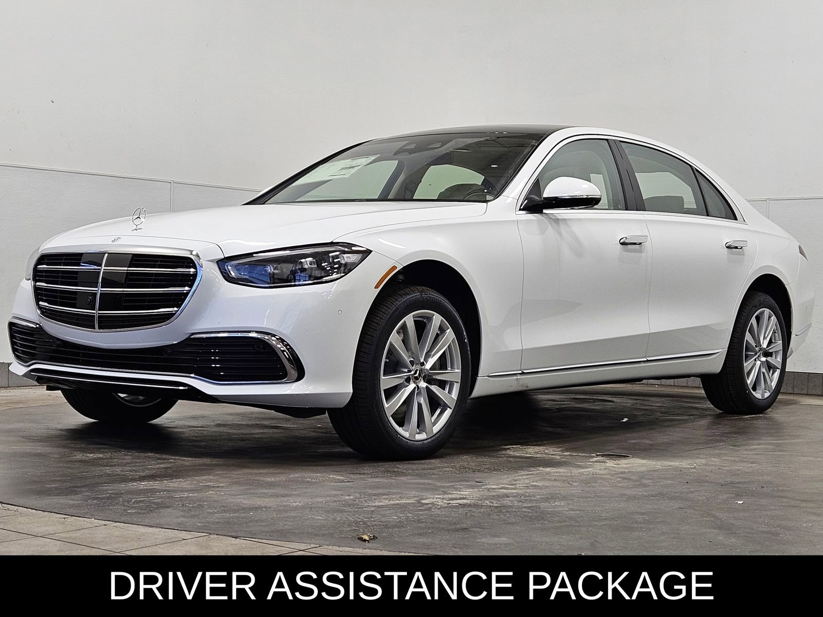 New 2026 Mercedes-Benz S 580 4MATIC Sedan image 1