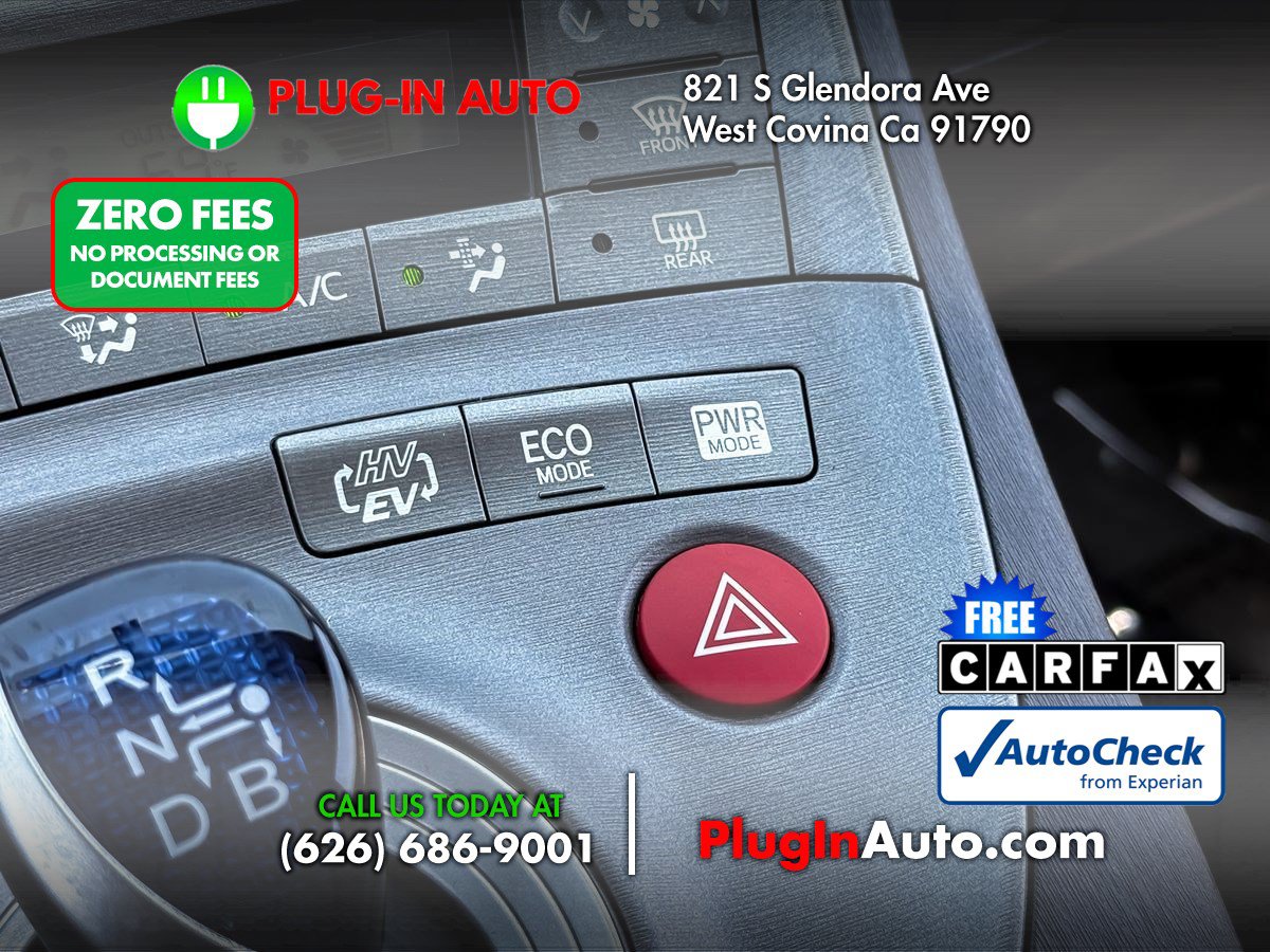 Used 2015 Toyota Prius Prime Advanced FWD image 13