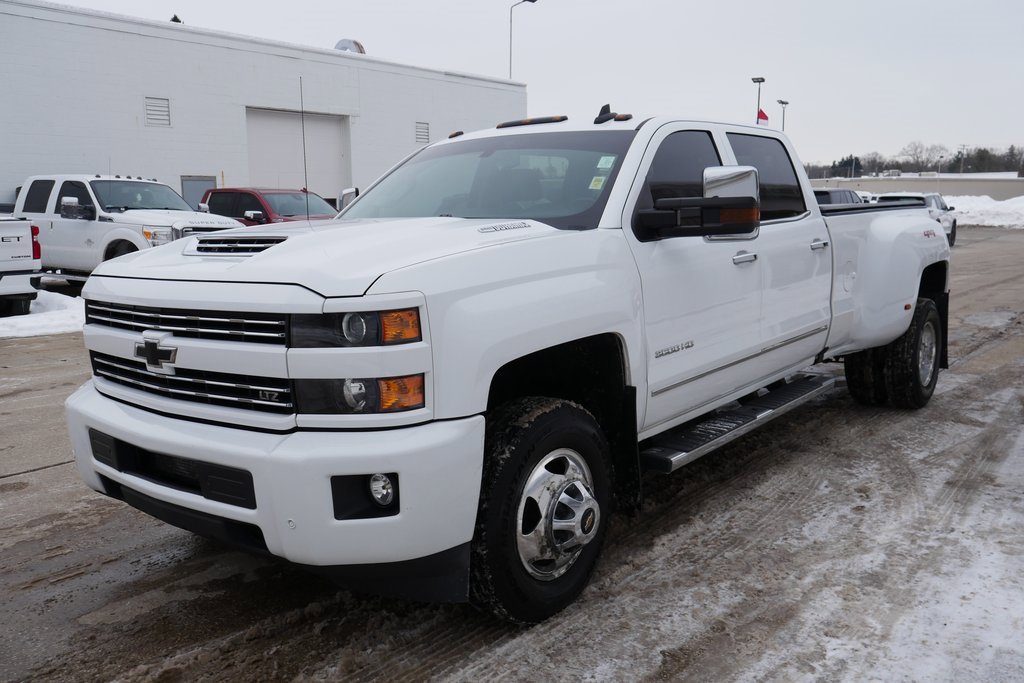 Used 2018 Chevrolet Silverado 3500 LTZ w/ Duramax Plus Package image 4