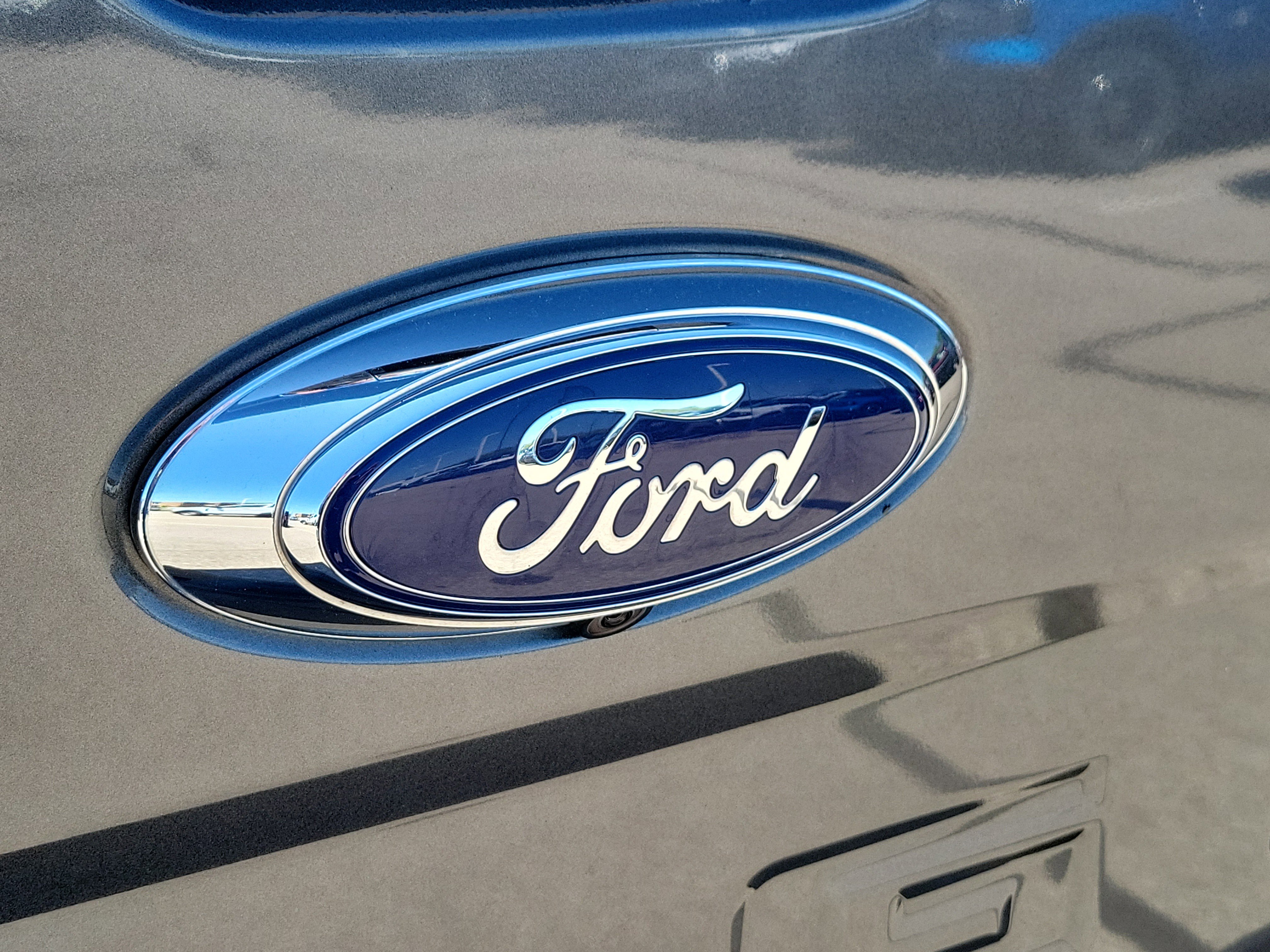 Used 2020 Ford Ranger Lariat w/ Equipment Group 501A Mid image 6