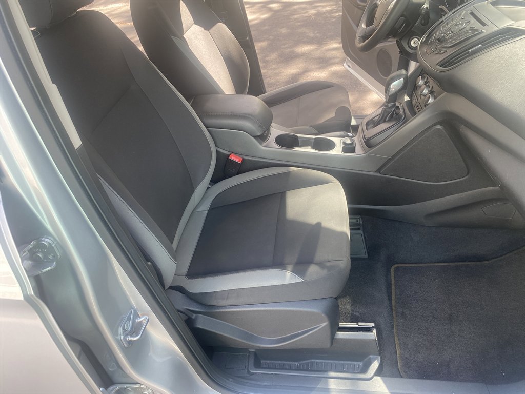 Used 2014 Ford Escape S image 16