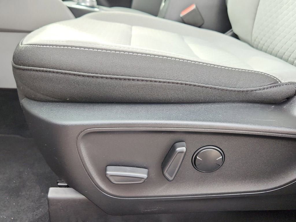 Used 2023 Ford Escape Active w/ Tech Pack #2 AWD/4WD image 19