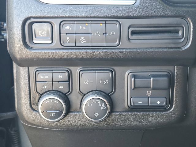 Used 2021 Chevrolet Suburban Z71 w/ Z71 Off-Road Package image 26