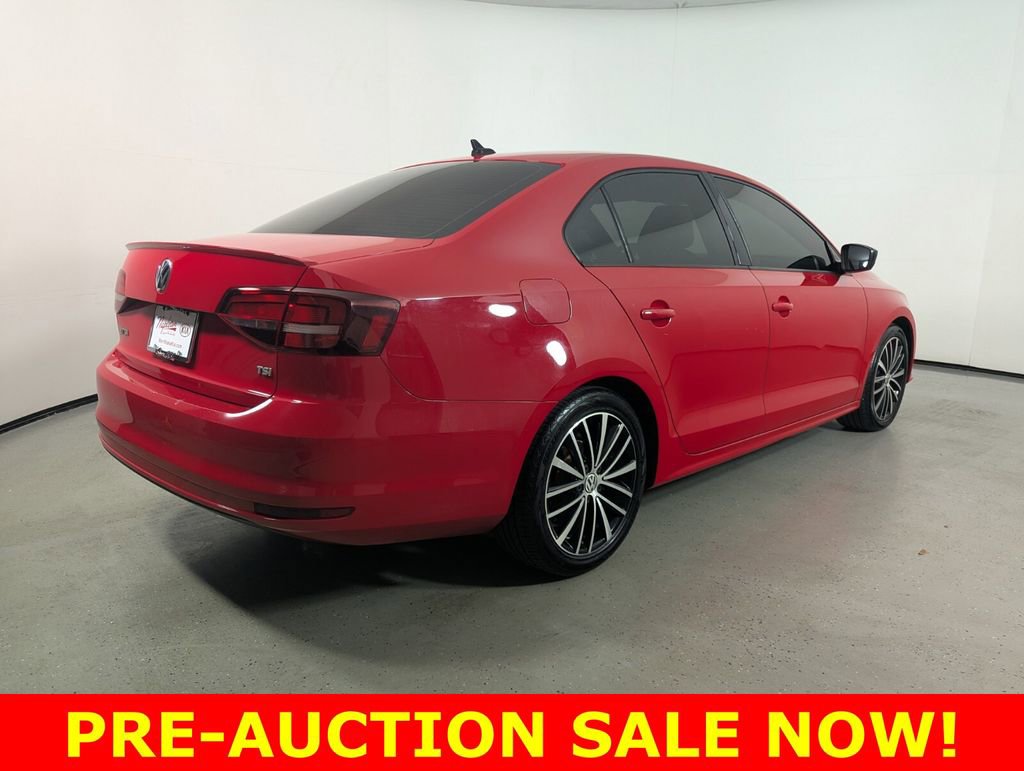 Used 2016 Volkswagen Jetta Sport FWD image 7