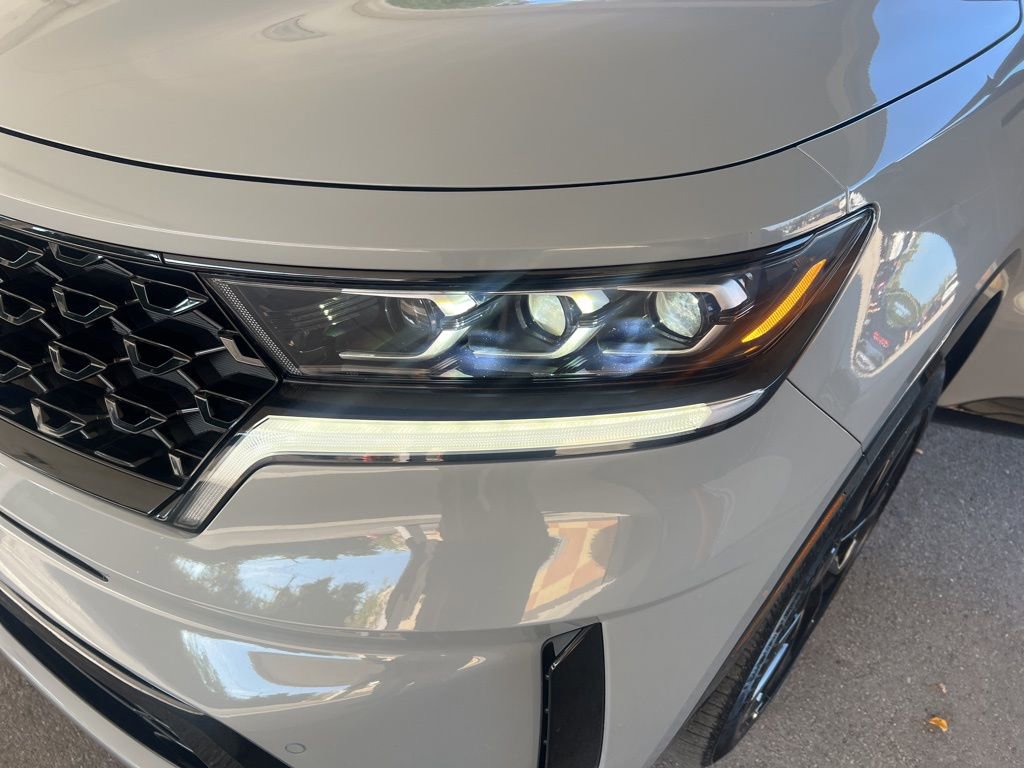 Certified 2023 Kia Sorento SX image 29
