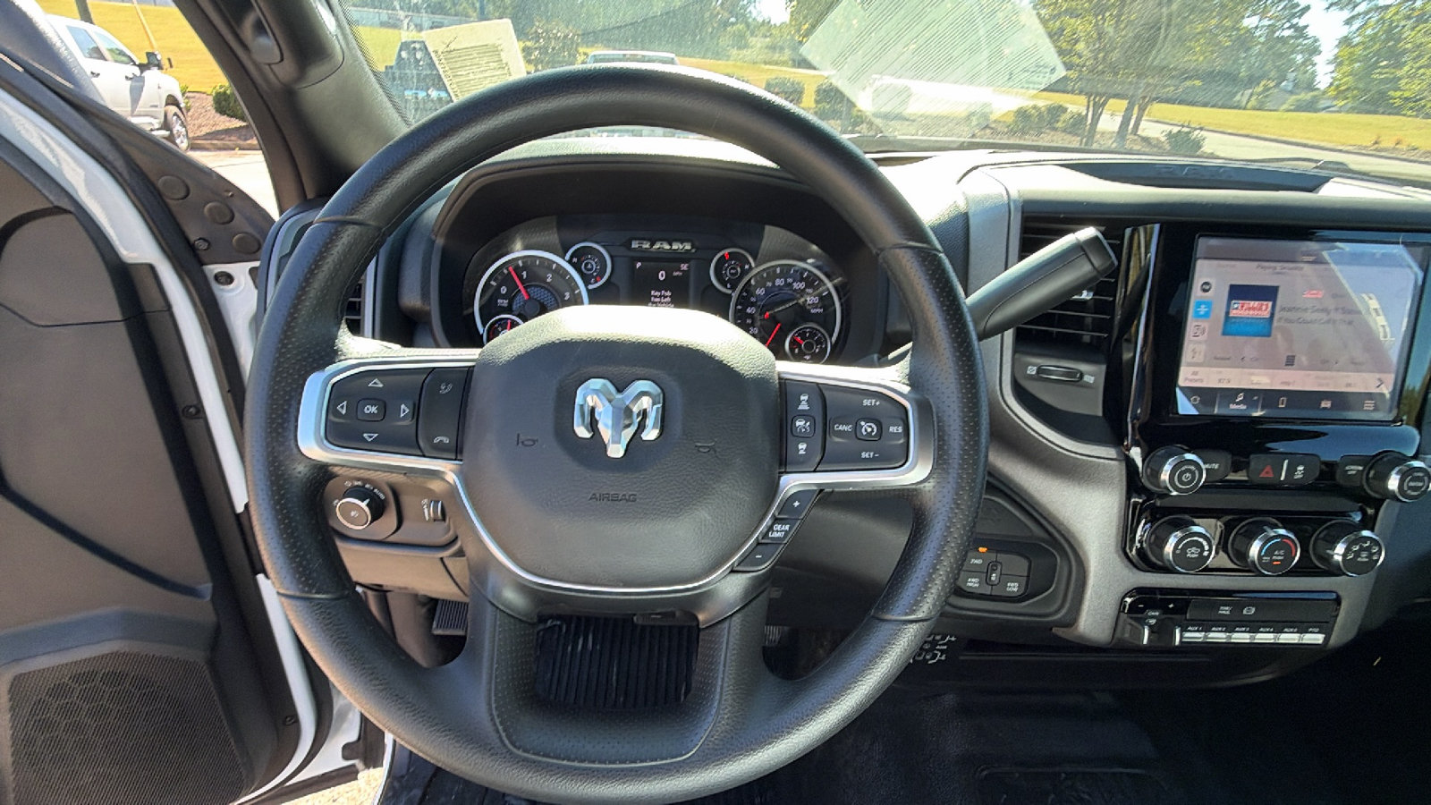 New 2026 RAM 5500 Tradesman w/ Chrome Appearance Group AWD/4WD image 22