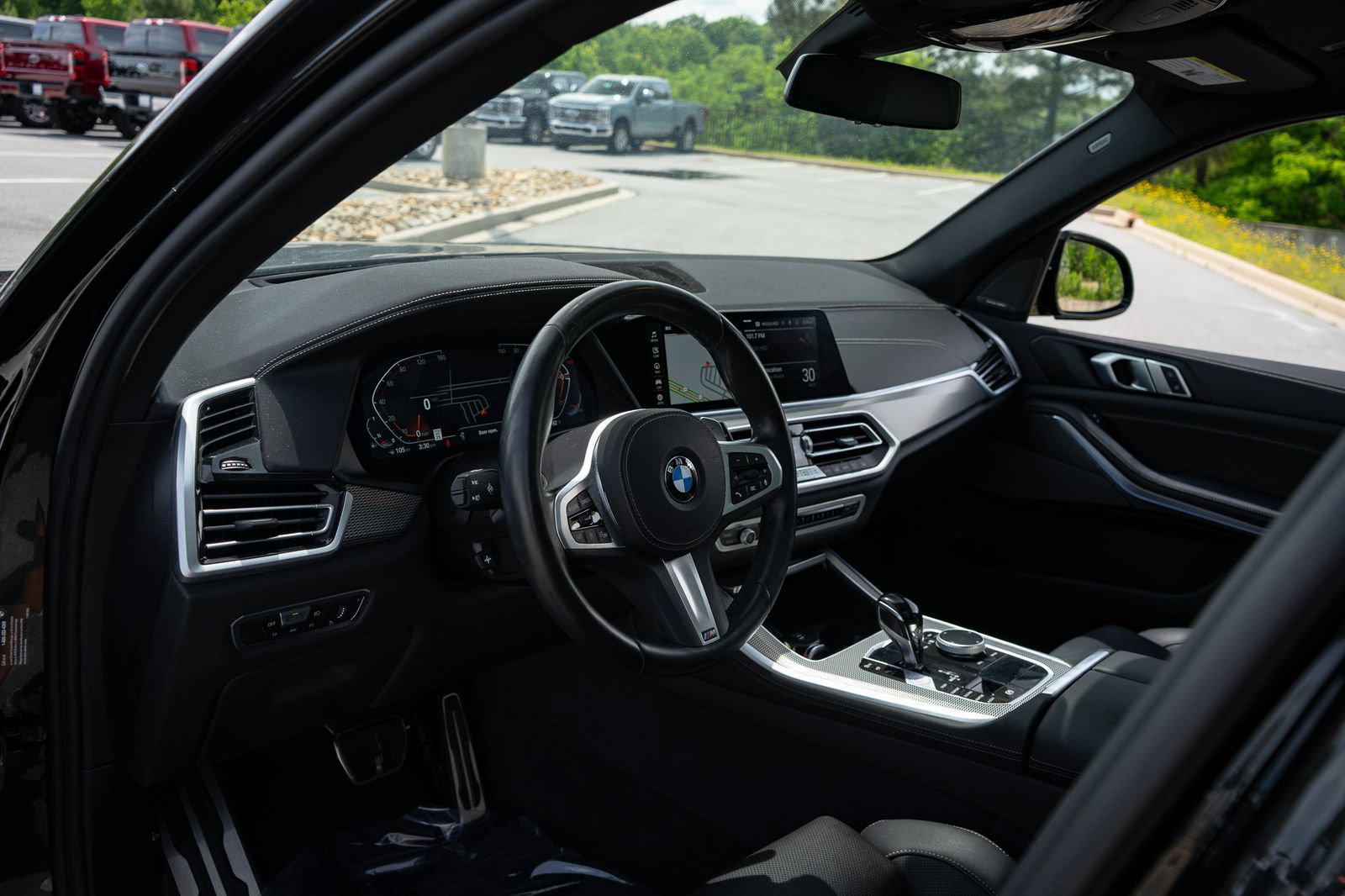 Used 2023 BMW X5 sDrive40i w/ M Sport Package RWD image 13