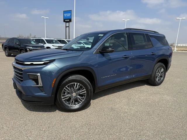 New 2026 Chevrolet Traverse LT image 2