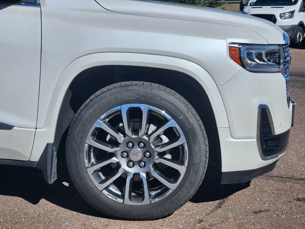 Used 2023 GMC Acadia Denali w/ Denali Technology Package AWD/4WD image 29
