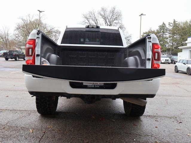 Used 2024 RAM 2500 Limited w/ Safety Group image 26
