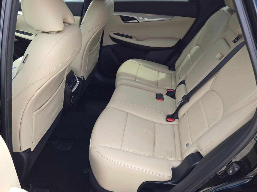 Used 2021 INFINITI QX50 Essential w/ Convenience Package AWD/4WD image 16