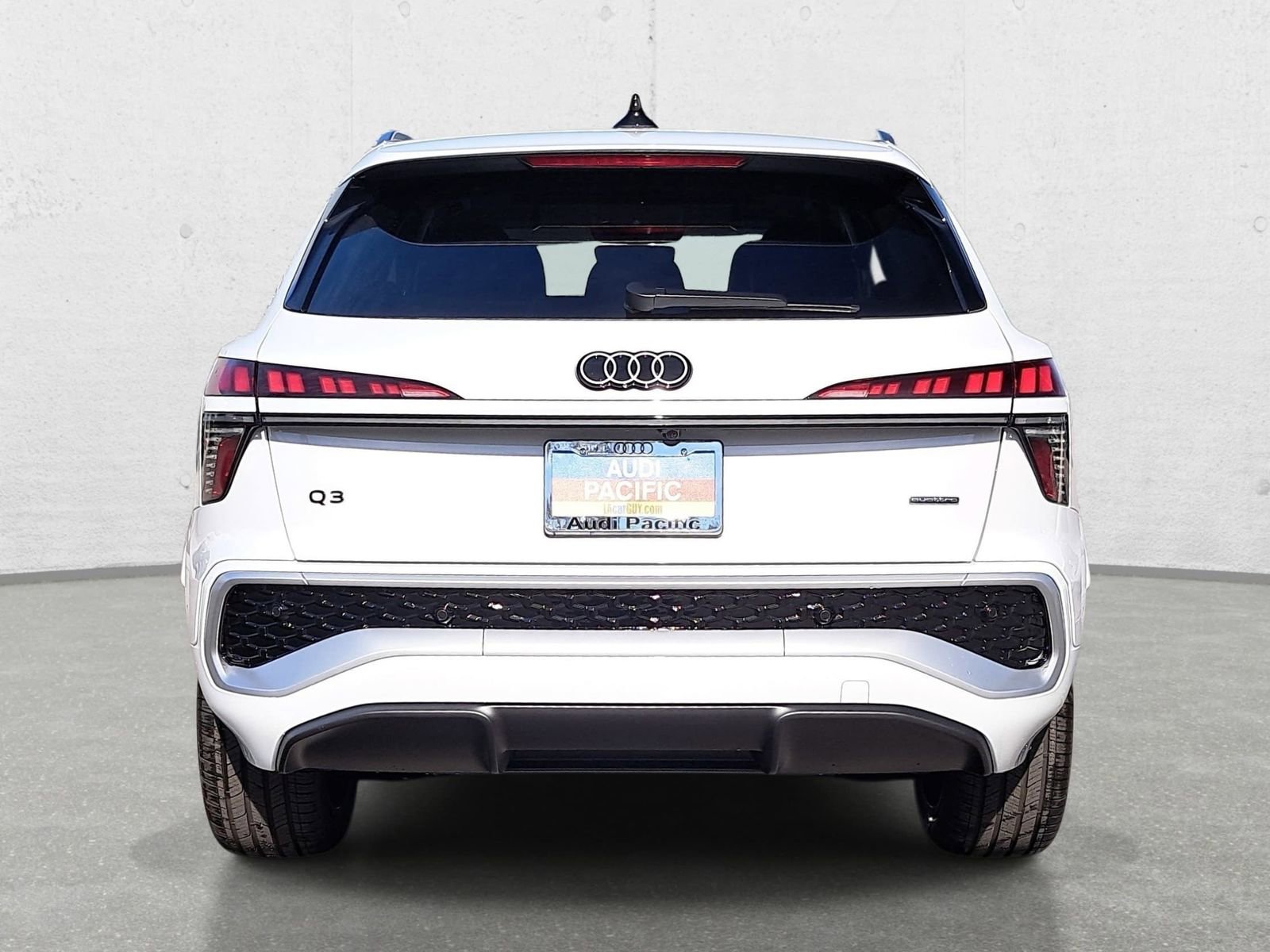 New 2026 Audi Q3 quattro 2.0T AWD/4WD image 6