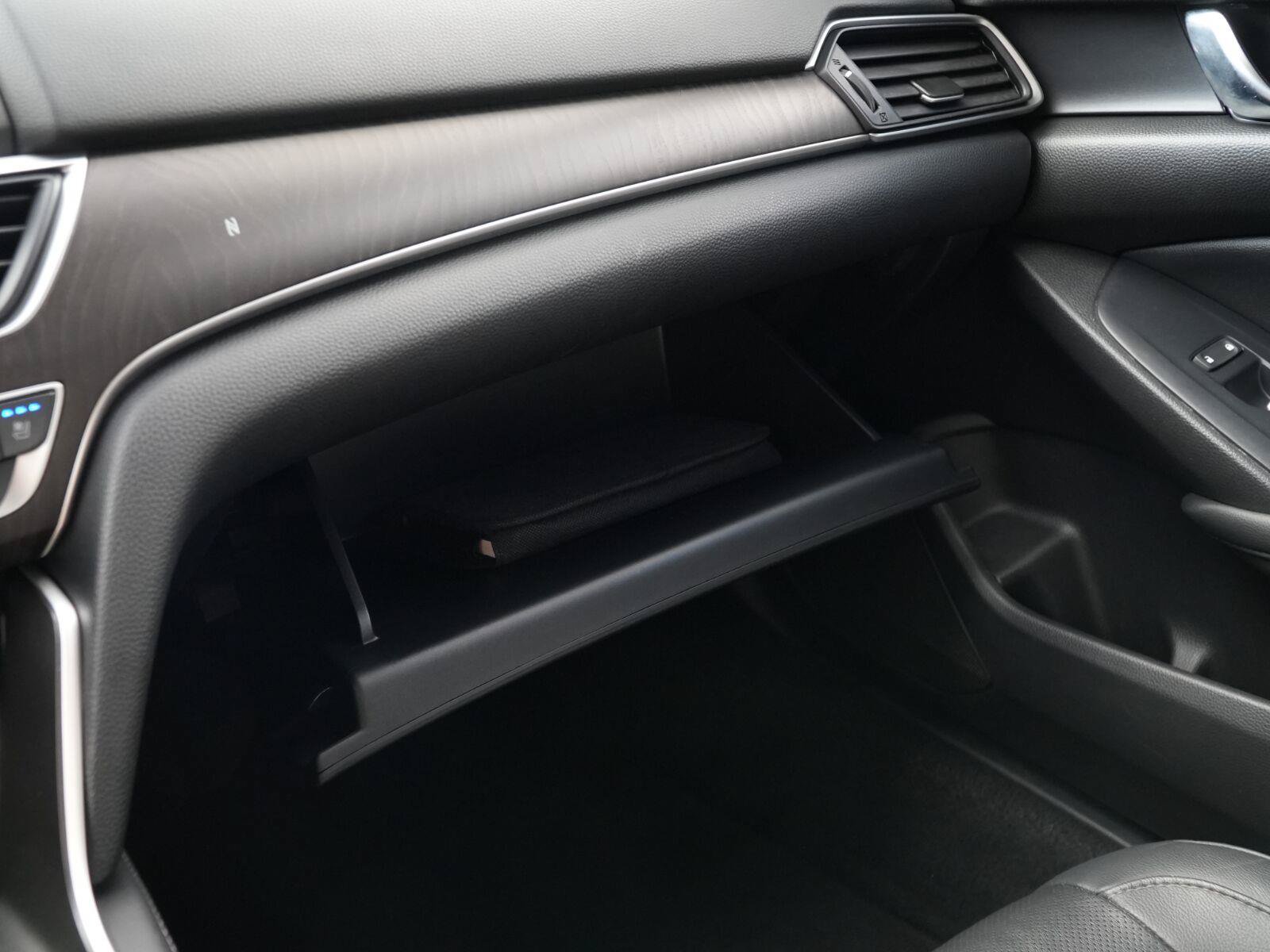 Used 2019 Honda Accord Touring image 28