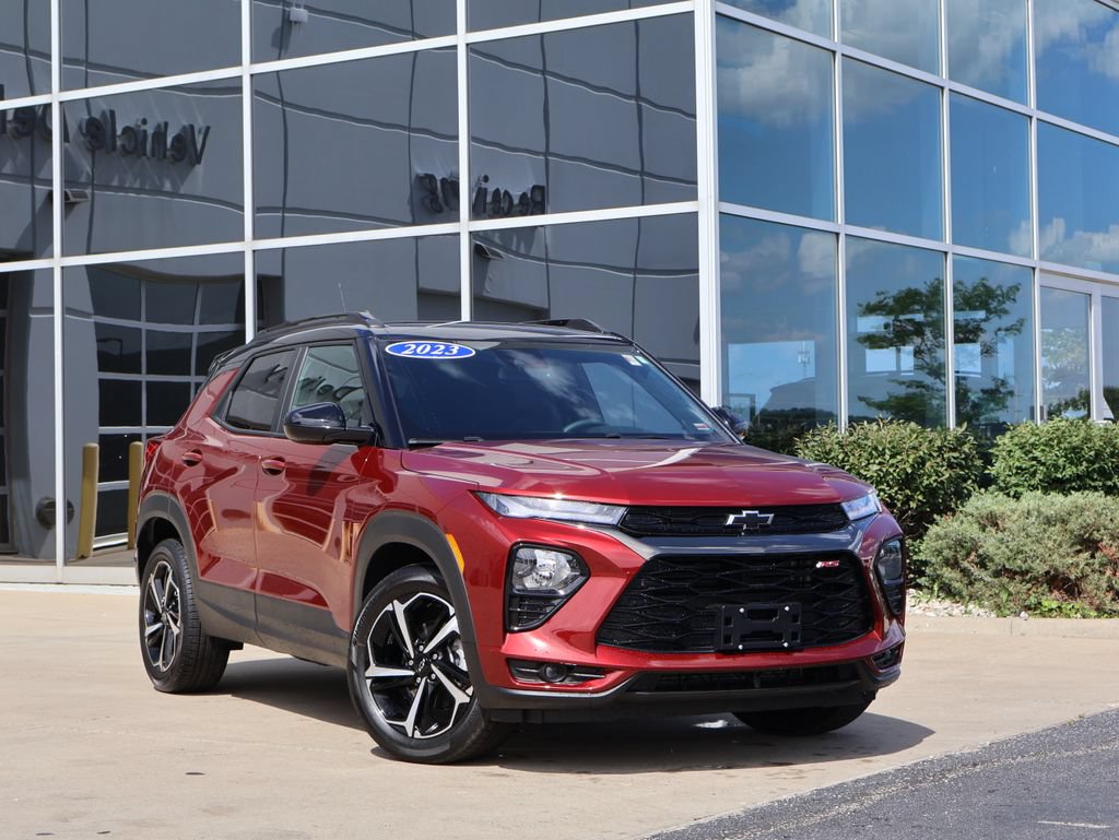 Used 2023 Chevrolet TrailBlazer RS w/ Convenience Package