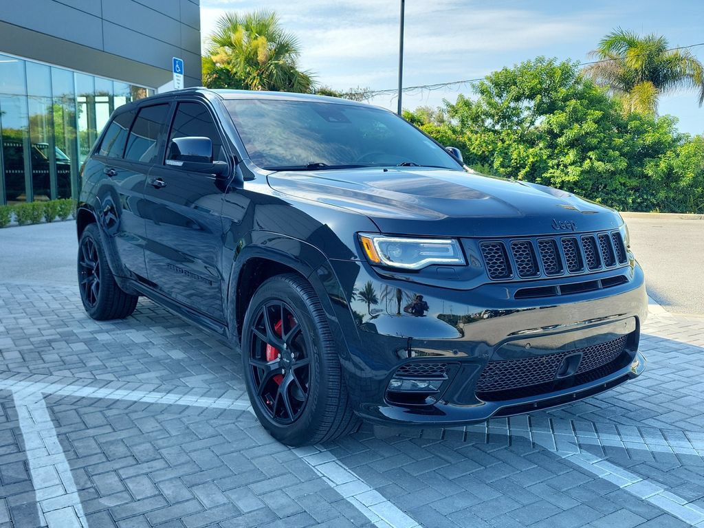 Used 2021 Jeep Grand Cherokee SRT AWD/4WD image 7