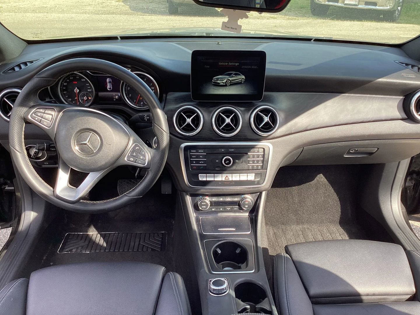 Used 2017 Mercedes-Benz CLA 250 4MATIC image 18